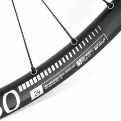 ROUE AVANT DT SWISS FR 560-350 20 X 110 29" -VéloLuxe Boutique A21FWHDT560 29 2 2000