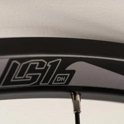 PAIRE DE ROUES ENDURO E13 LG1 DH / FORMULA 29" 10 PAIRE DE ROUES ENDURO E13 LG1 DH / FORMULA 29" -VéloLuxe Boutique A21WHALCEND29 3 2000